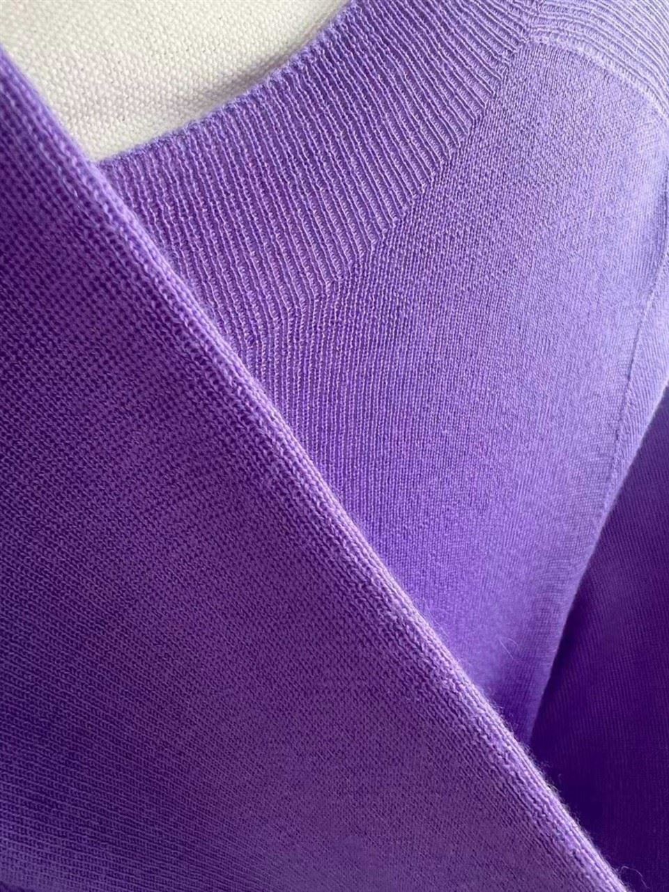 Round-neck, Long-sleeved Knitted Cardigan